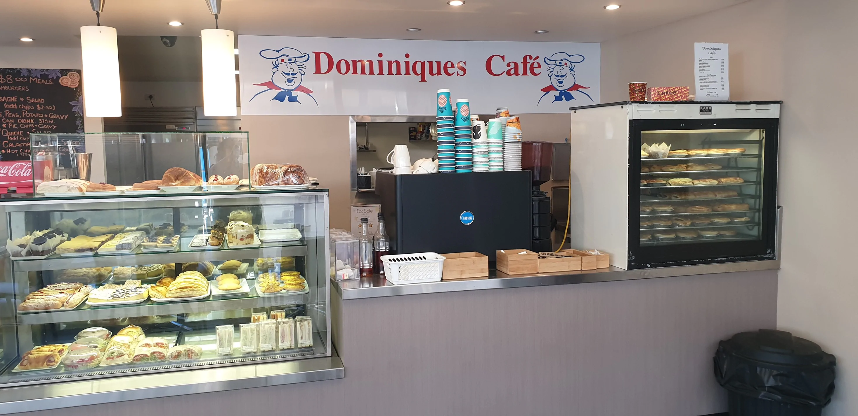 Dominiques Cafe